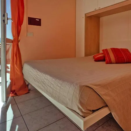 Casa & Vela Srl, Apartamento *