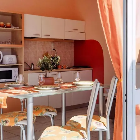 Casa & Vela Srl, Oggebbio