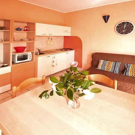 Casa & Vela Srl, Apartamento Oggebbio