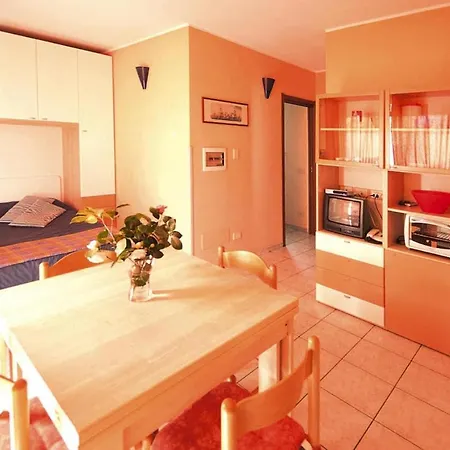 Casa & Vela Srl, Apartamento Oggebbio
