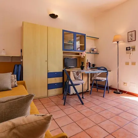 Casa & Vela Srl, * Oggebbio